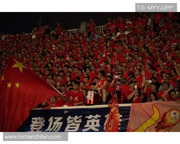 返场球星足球盛宴重燃绿茵激情再现巅峰对决点亮观赛热情